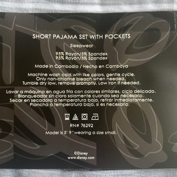 Disney 2-Pc Mickey & Minnie Pajama Shorts Set - Picture 6 of 6